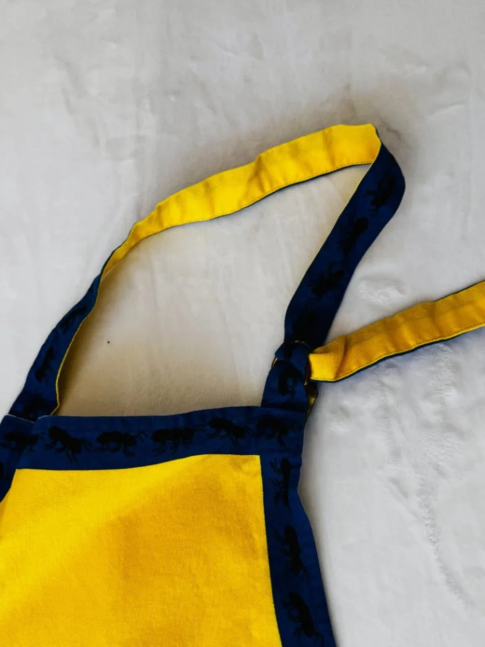 Vtg Novelty Kiss the Cook Yellow Apron 24x33